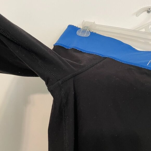 VS PINK VICTORIA'S SECRET PINK Ultimate Reversible Crop Leggings Capri Capris S - Picture 12 of 16